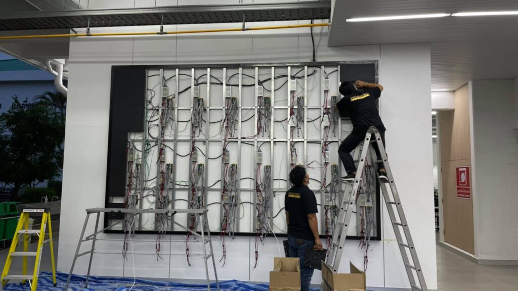 LED DISPLAY WALL