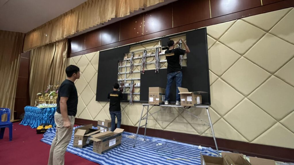 LED INDOOR